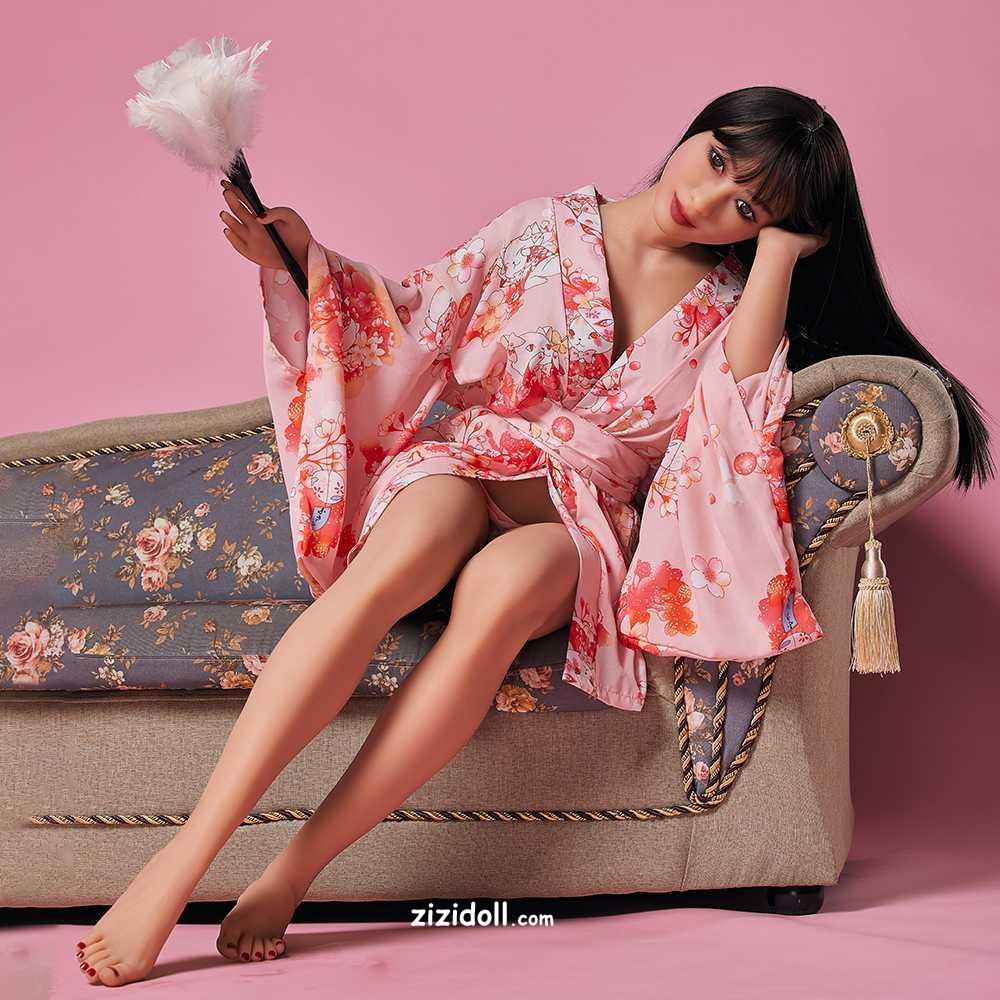 asian-doll-tits-s5fv26