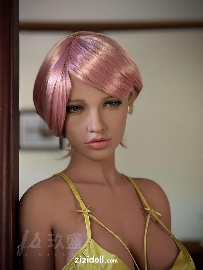 bionic-woman-doll-a2etr11