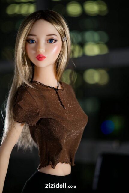 Monster Schwanz Fickt Sex puppe - Taren