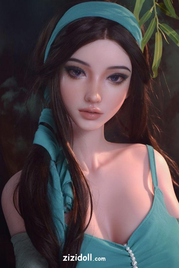 doll-that-look-real-t6u7x110