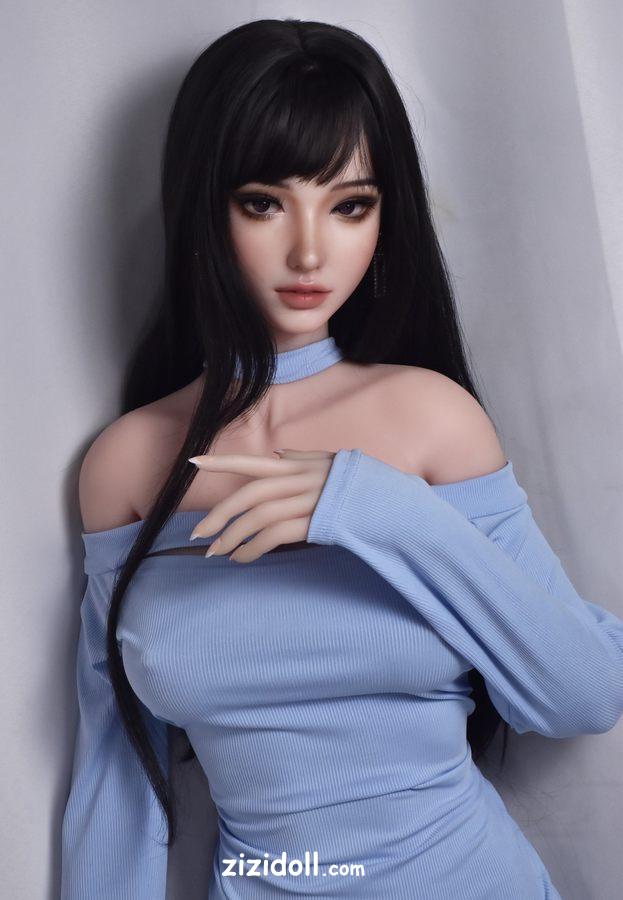 doll-that-look-real-t6u7x135