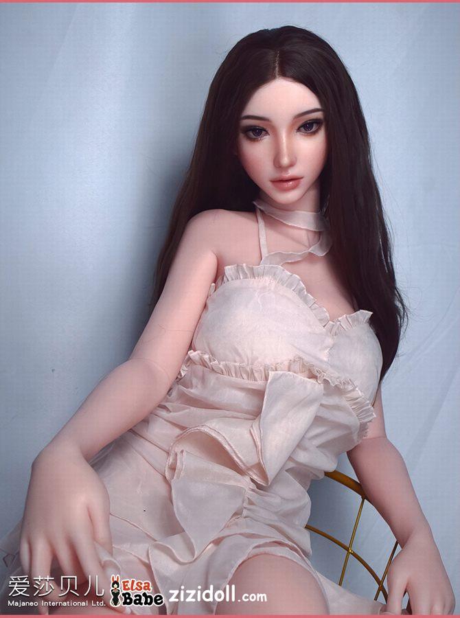 doll-that-look-real-t6u7x27