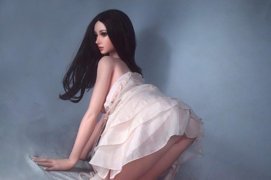 doll-that-look-real-t6u7x5