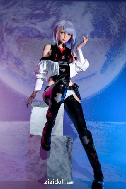 Chinesische Rettungs Sexpuppe Aus See Geborgen - Amber