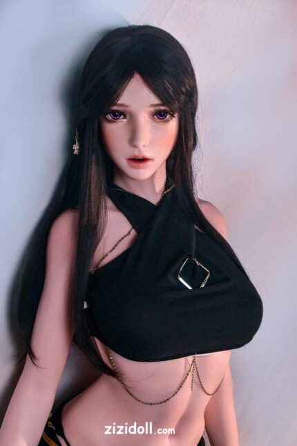 Karley Sciortino Spricht Über Sexpuppen - Amirah