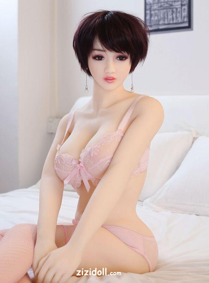 kendra-lust-sex-doll-7t6t37