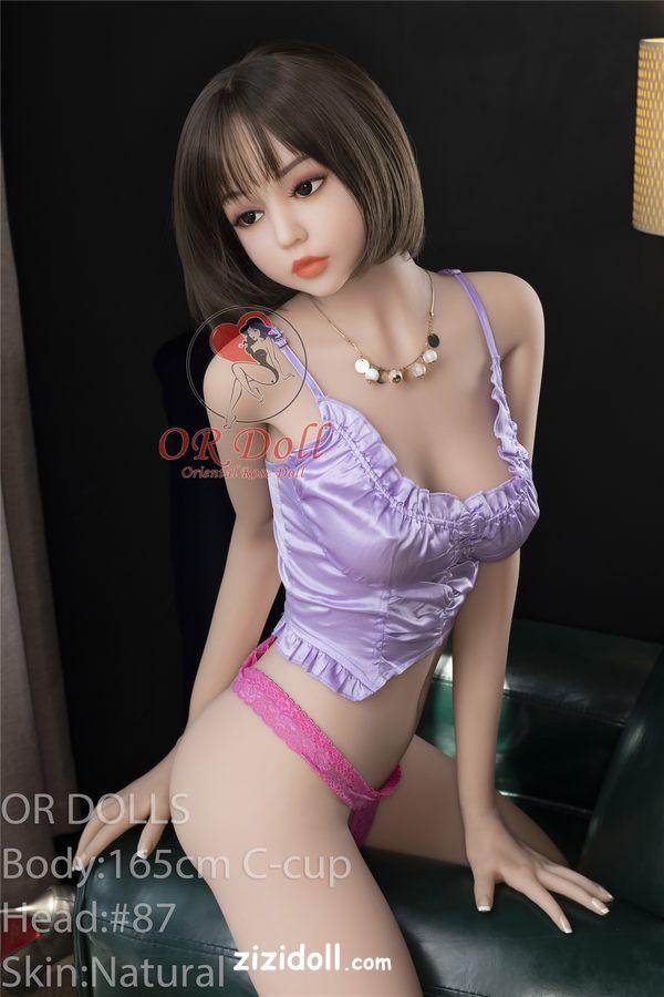 life-sized-dolls-riuyx1