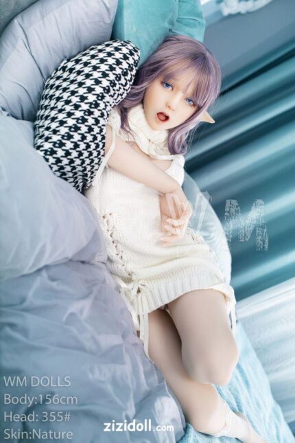 Mädchen Beim Sex Mit Einer Sexpuppe - Norine