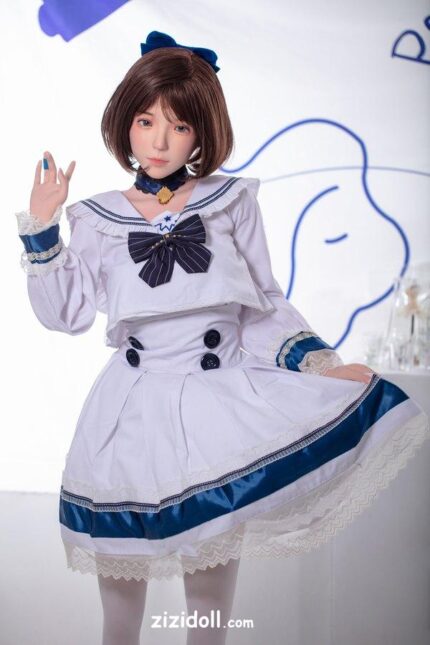 Bodybuilder Heiratet Sexpuppe - Lishe