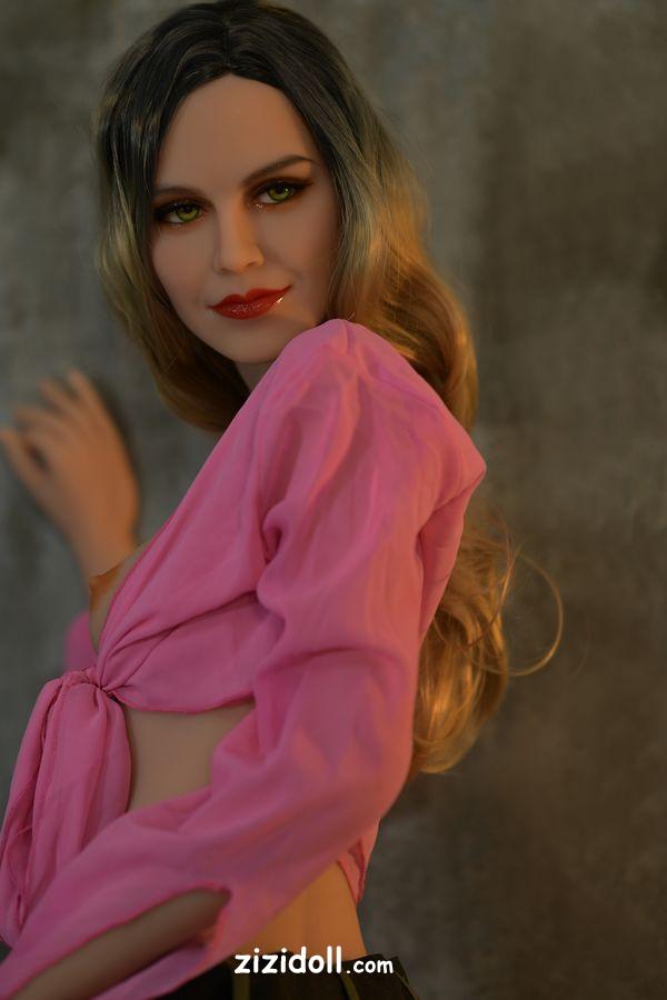 love-doll-tumblr-s9a24