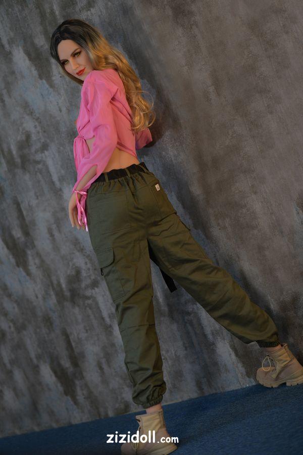 love-doll-tumblr-s9a8