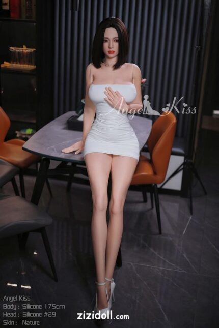 Das Beste Puder Für Die Haut Von Sexpuppen - Lorene