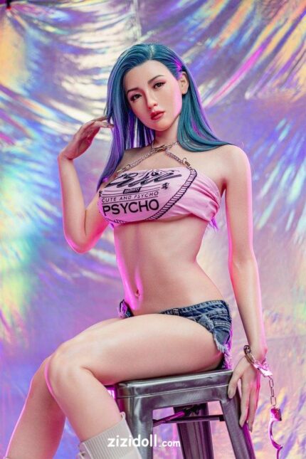 Lebensechte Sex Puppe - Myrah