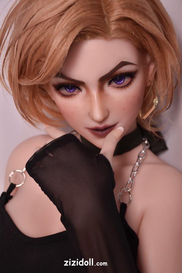 real-doll-girl-r5ika21