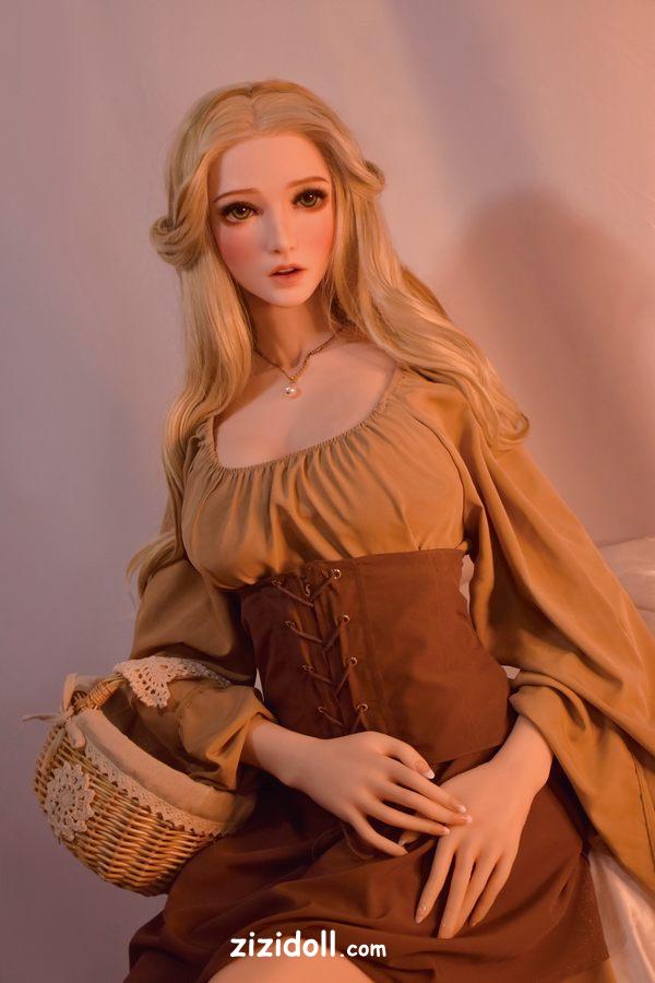 real-doll-unboxing-hoifc53