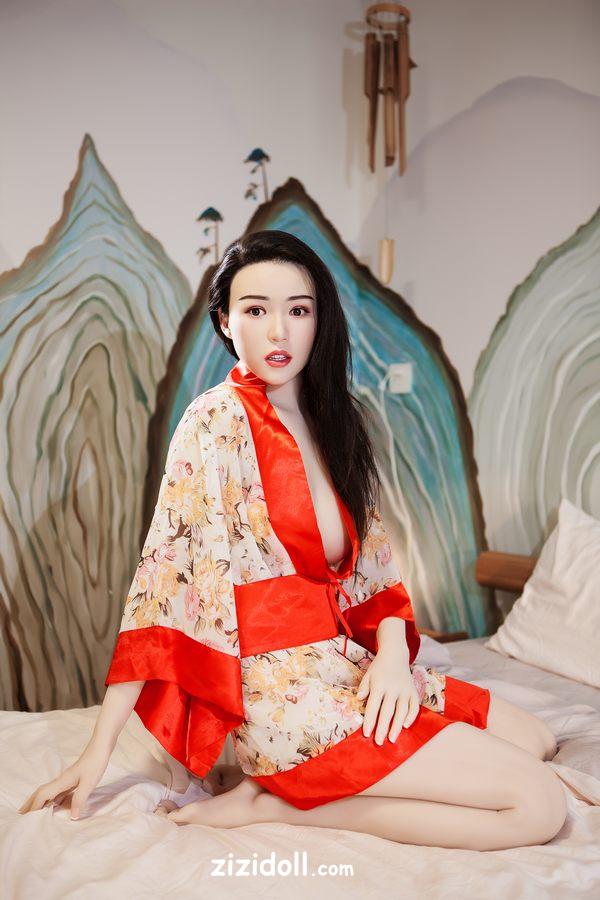 real-dolls-nude-k8nb8