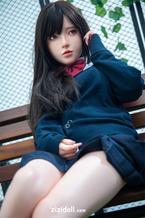 real-dolls-stock-b7hn13