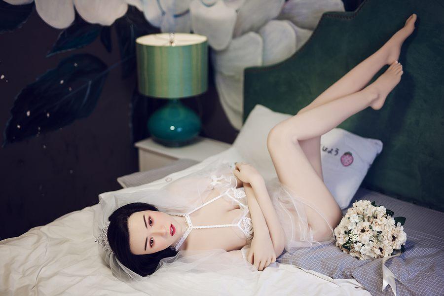 real-girl-sex-dolls-j8xc12