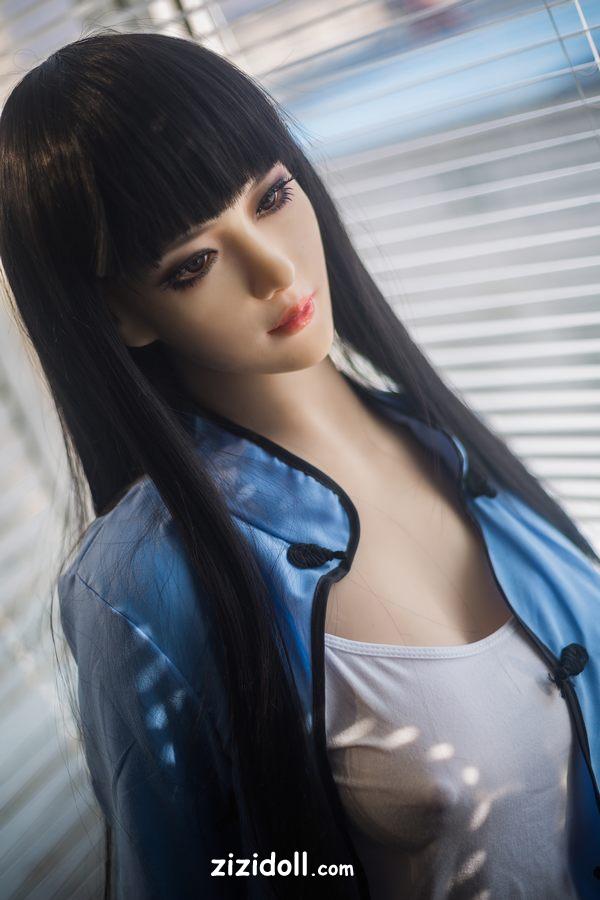 robot-love-dolls-htrq7