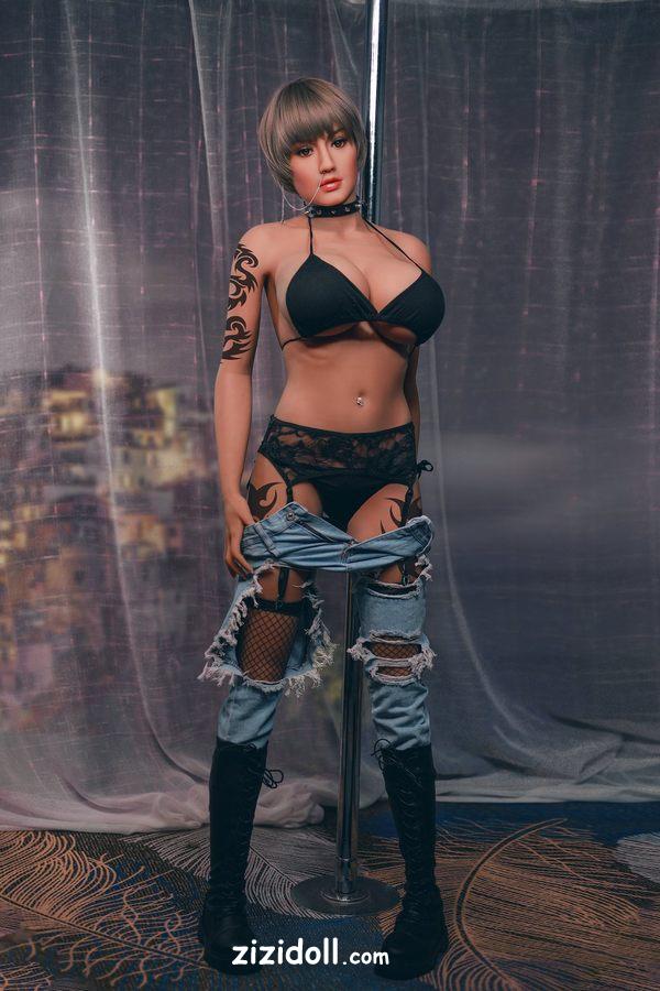 scary-ass-dolls-tgijk7