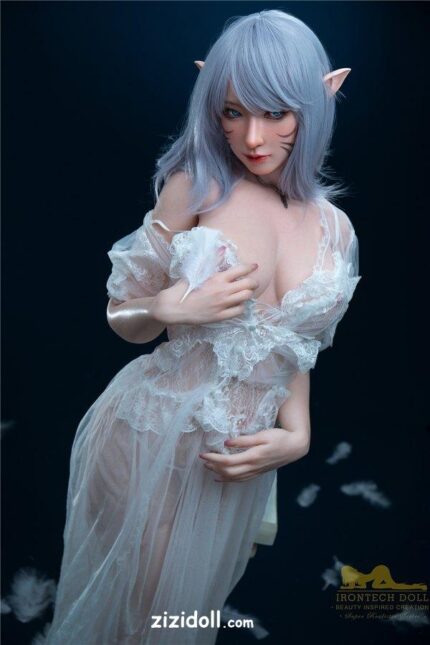 Japaner fickt Sex Puppe - Vally