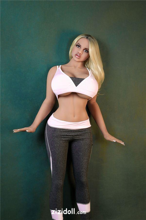 sex-dolls-tumblr-3e4f1