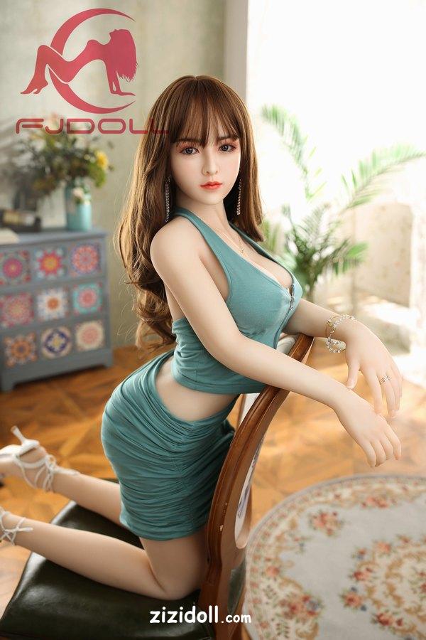sexy-dolls-real-8j5b4