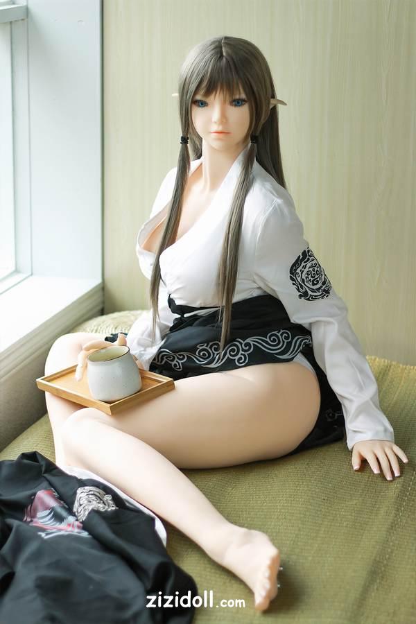 stingers-doll-pqtx12