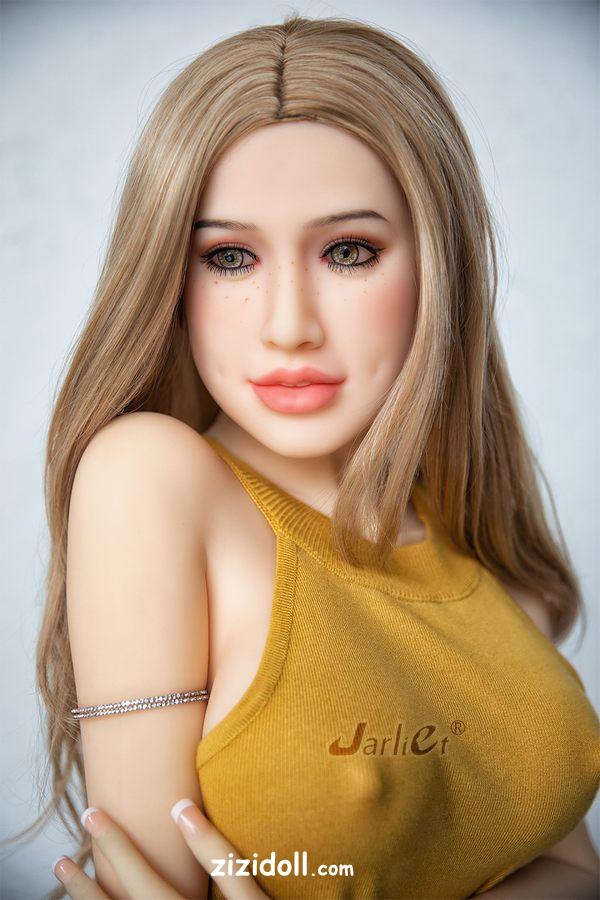 youtube-real-dolls-s3rtu15