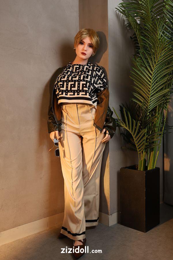 doll-hard-sex-hQx26n4