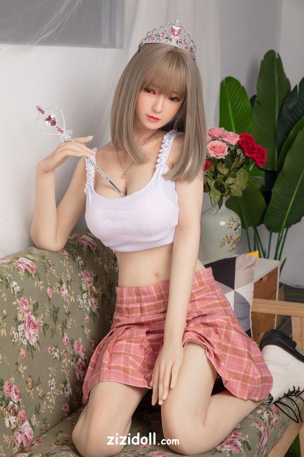 felicity-sex-doll-hgfd5x4