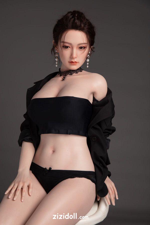 real-sexy-doll-dx5t3e6