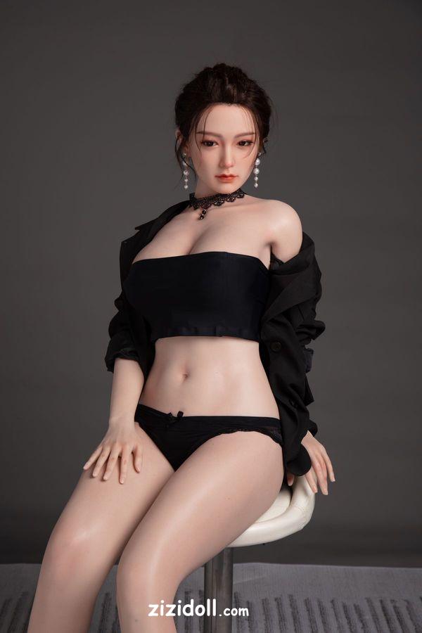real-sexy-doll-dx5t3e8
