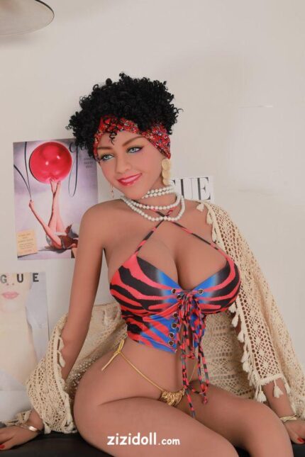 Stiefmutter-Sexpuppe Dieses Versaute Mädchen - Elvira