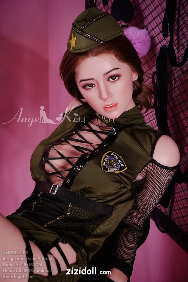 sex-doll-chloe-bBq31w18