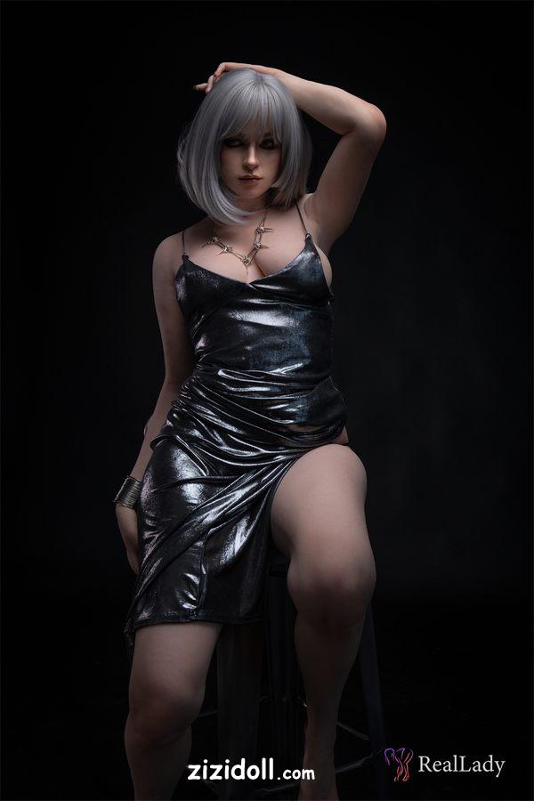 sex-doll-youth-vDo78h21