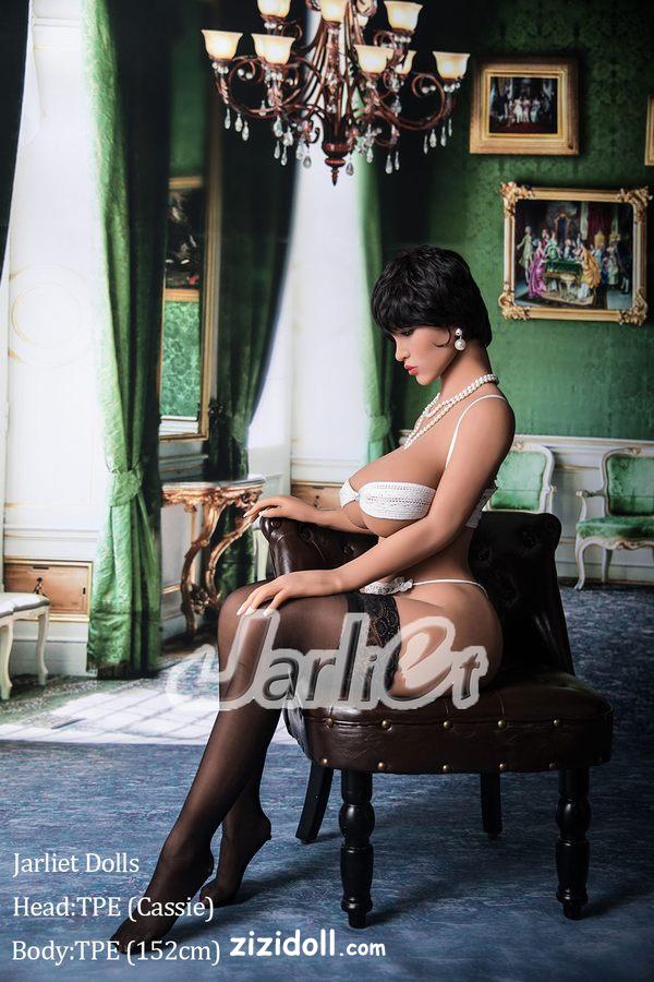 sex-doll-costume-yWo12f4