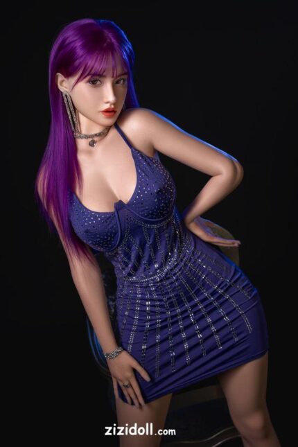 Der Schüchterne Nachbar Wurde Zu Einer Sexpuppe - Aurelea