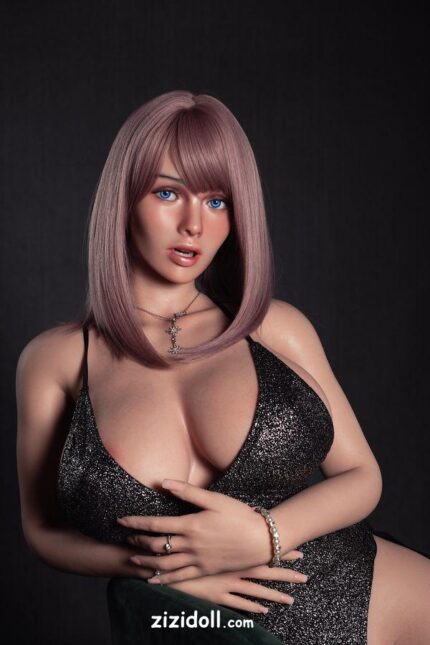 Sexstellungen Mit Einer Sexpuppe - Willetta