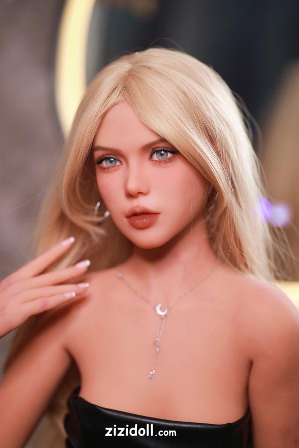 sex-doll-industry-mGa71m17