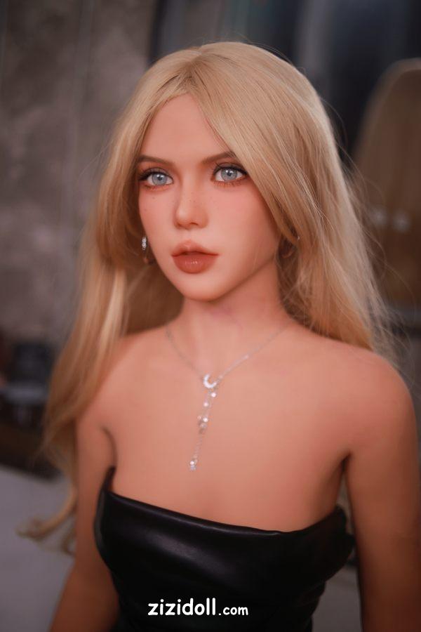 sex-doll-industry-mGa71m19