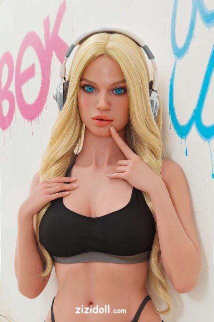 Sexpuppen-Showroom In Wien Eröffnet - Francina