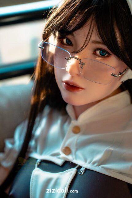 Realistische Hitler Erfand Die Sexpuppe - Herminia